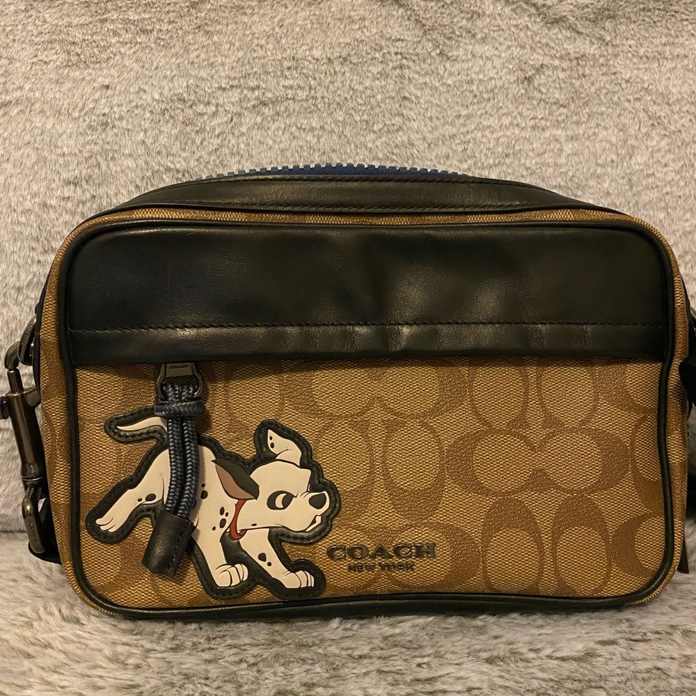 Coach x Disney unisex Graham 101 Dalmatians signature logo crossbody